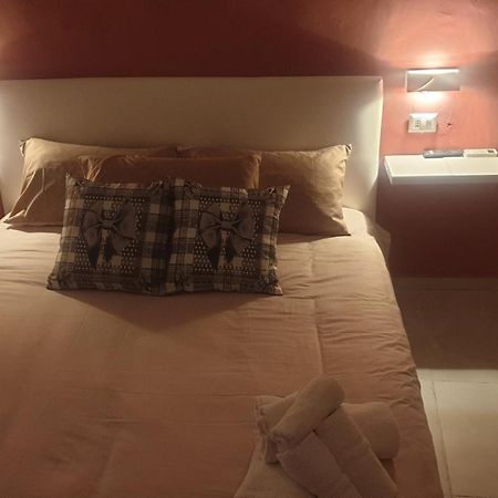 Fraleo Home Naples Luaran gambar