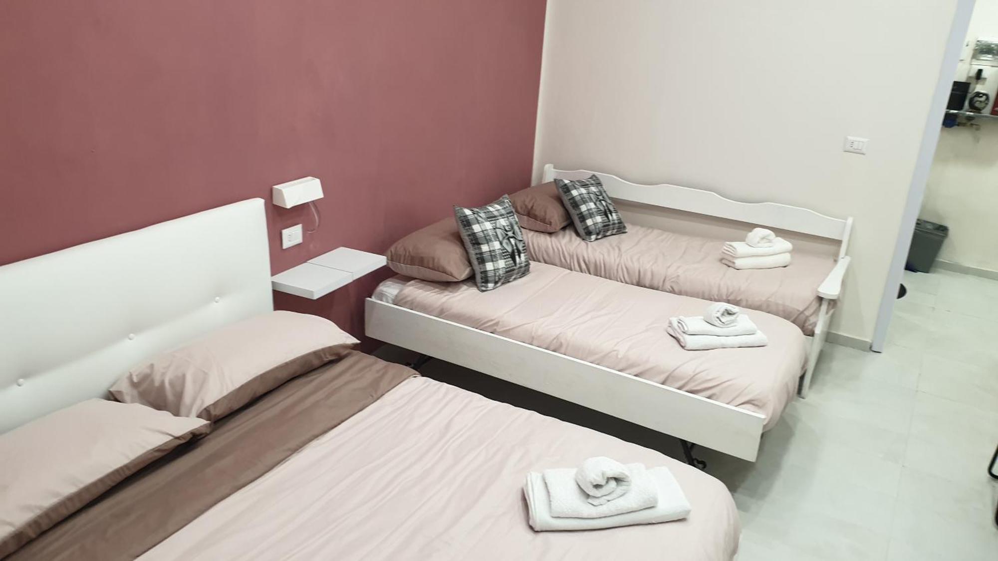 Fraleo Home Naples Luaran gambar
