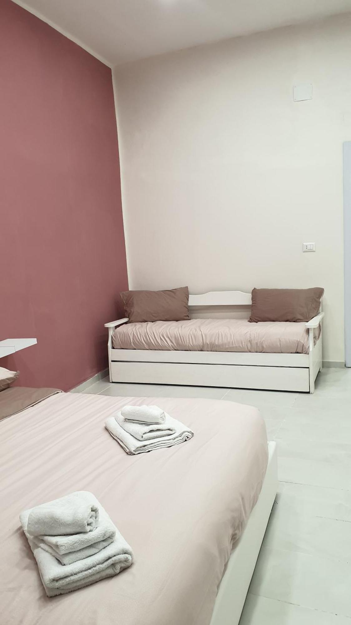 Fraleo Home Naples Luaran gambar